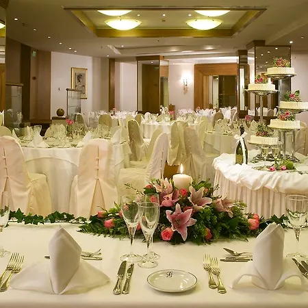 Golden Age 4* Atenas