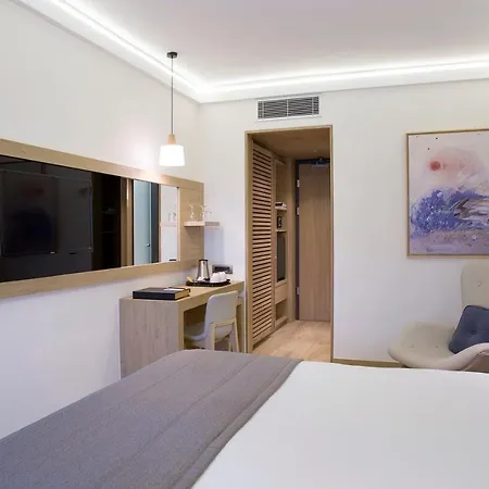 Golden Age 4* Athens