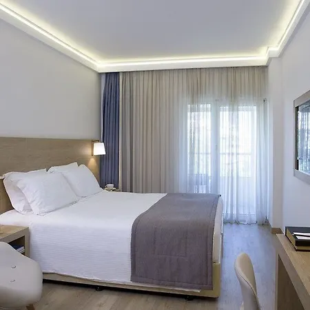 Golden Age Hotel 4*